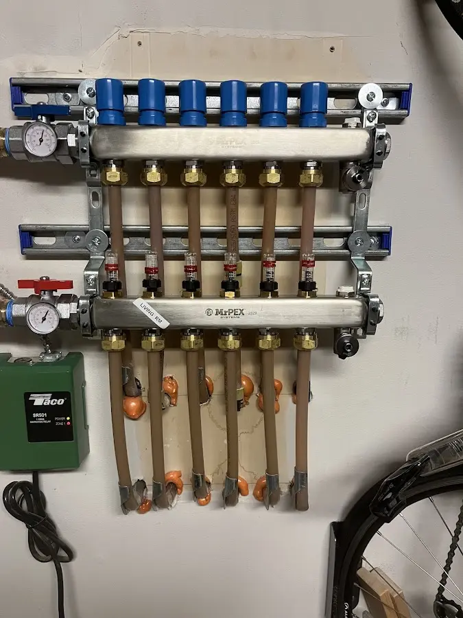 Plumber performing Leak Detection at a residential property in Tiburon